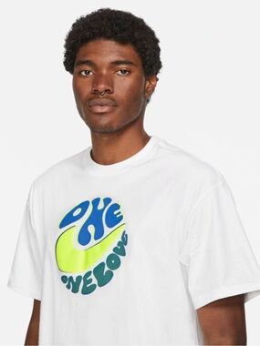Nike One Men’s One Love White Loose Fit T Shirt XL